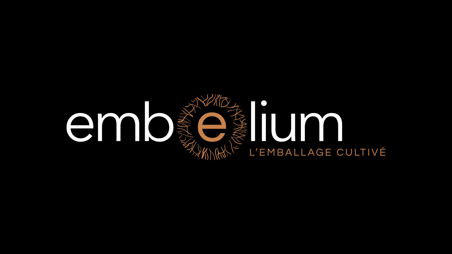 Création du logo d’Embelium – Agence So’Happy, Tarbes
Conception d’une identité visuelle forte et moderne pour Embelium, l’emballage innovant à base de mycélium. Le logo reflète les valeurs d’innovation, de durabilité et de créativité, tout en assurant une identité cohérente et mémorable sur tous les supports de communication.
Agence So’Happy – Tarbes | Communication | Graphisme